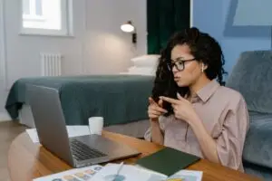 woman in front of a computer