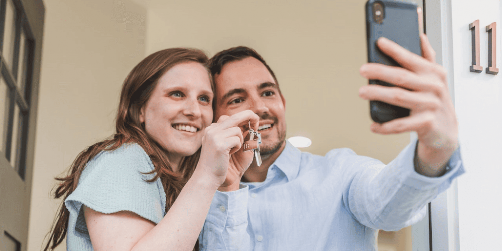 couple taking selfie